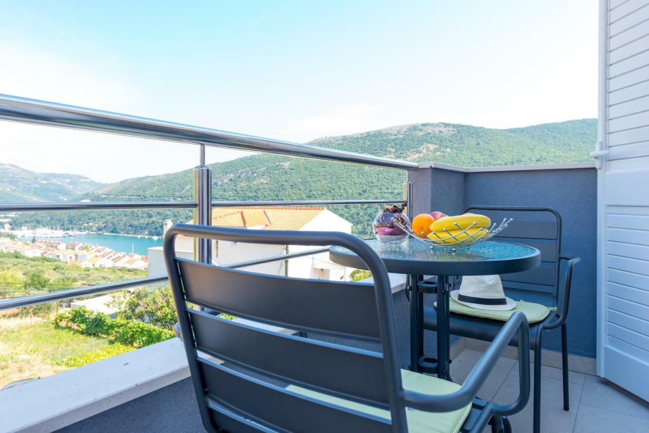 Guesthouse Pezo Mokošica Buitenkant foto